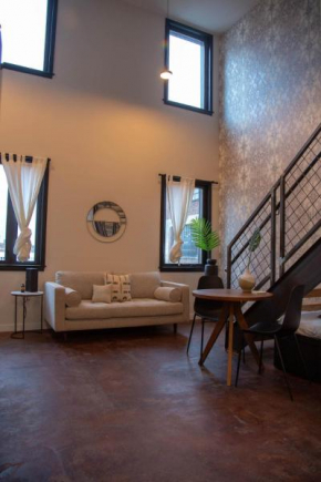 Reading Viaduct Loft, City Center, CONTACTLESS CHECK IN